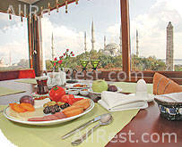 Alzer Hotel 8
